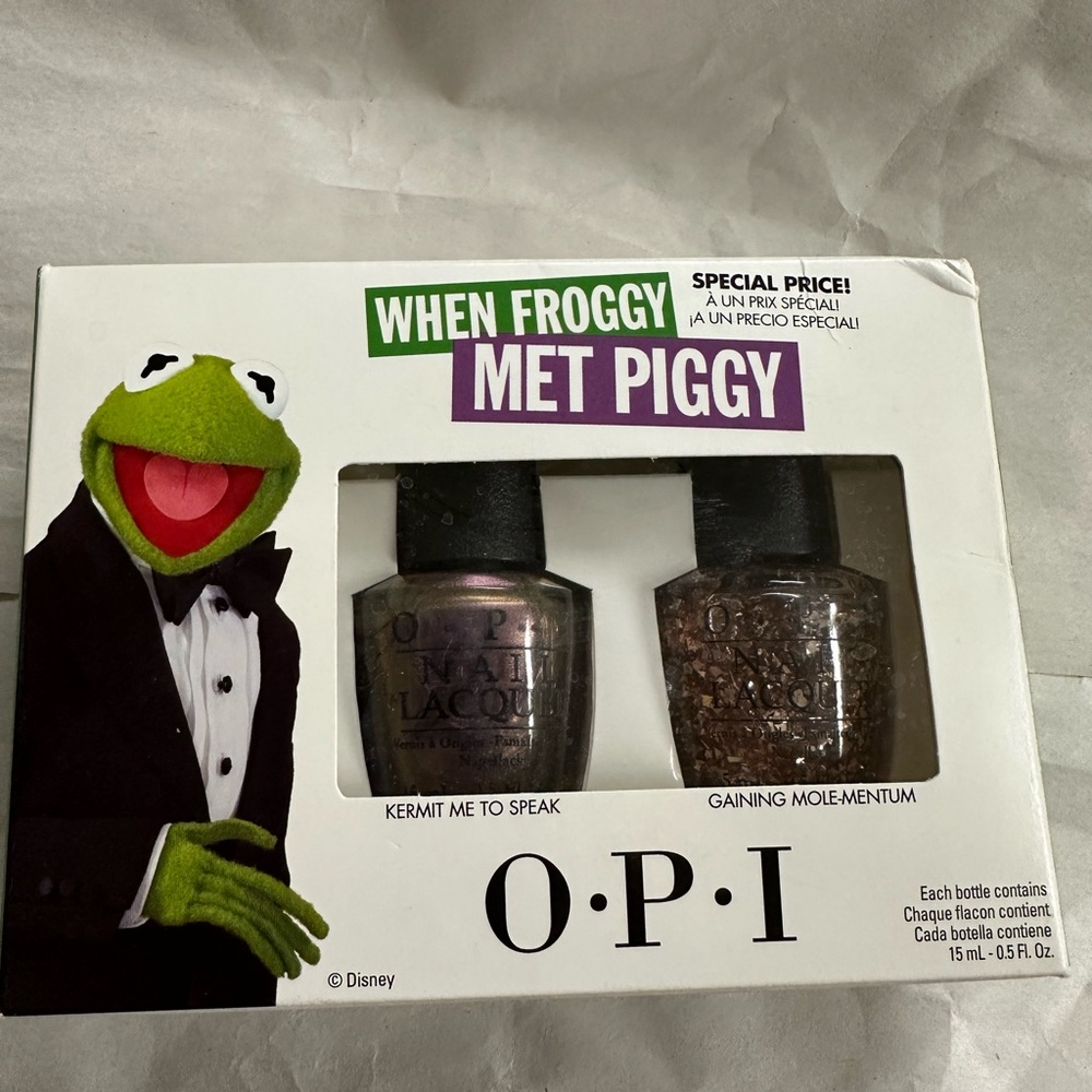 NEW OPI Disney Muppets Most Wanted When Froggy Met Piggy Nail Polish Set